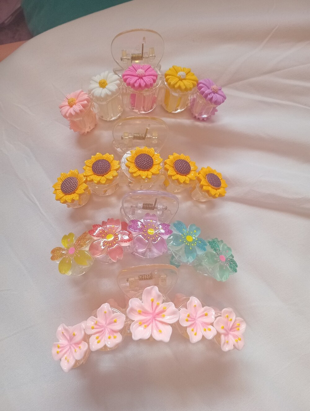 Assorted Flower Claw Clips